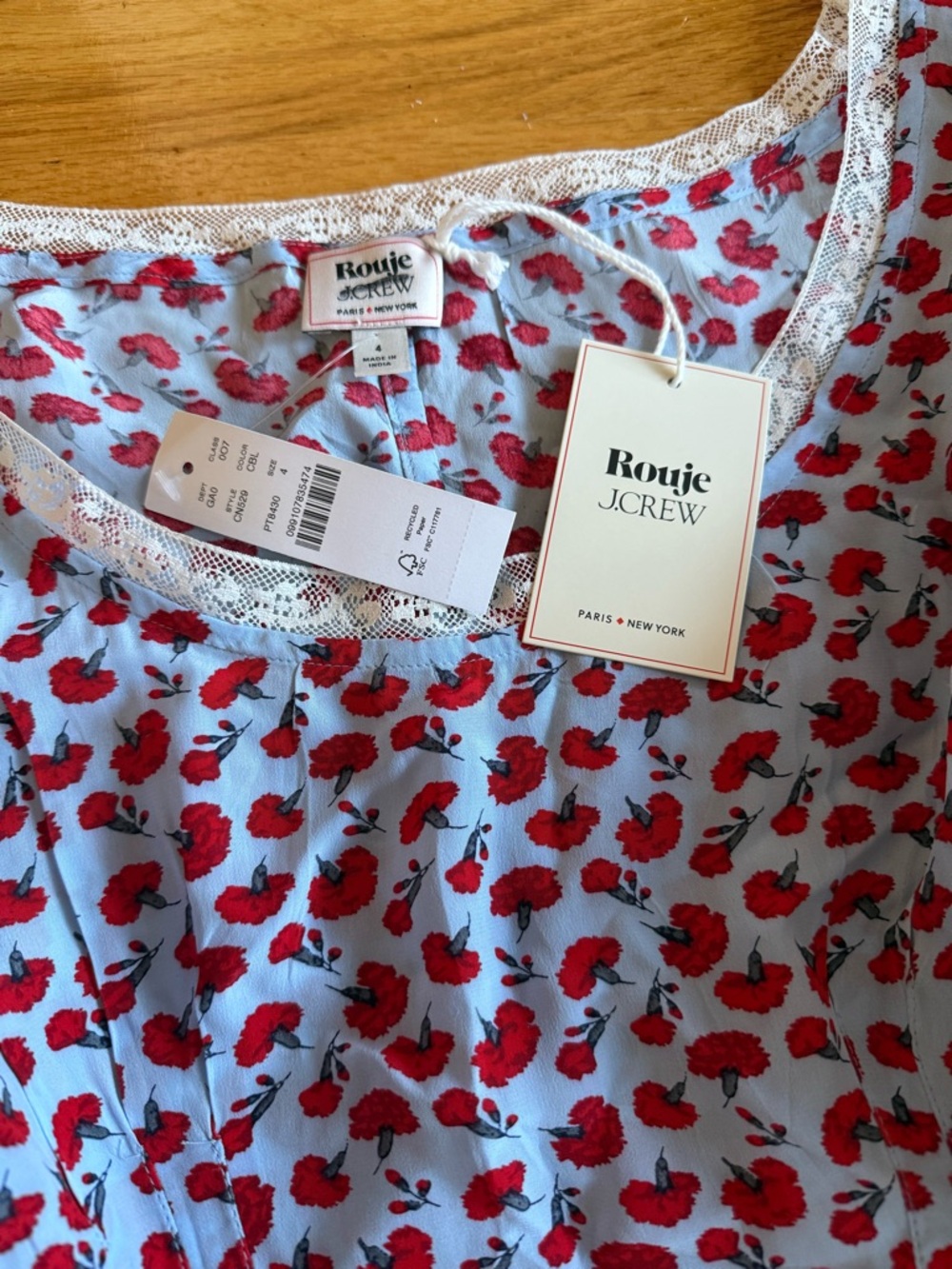Rouje Floral Lace-Trim Top in Red on Light Blue - Picture 2 of 6